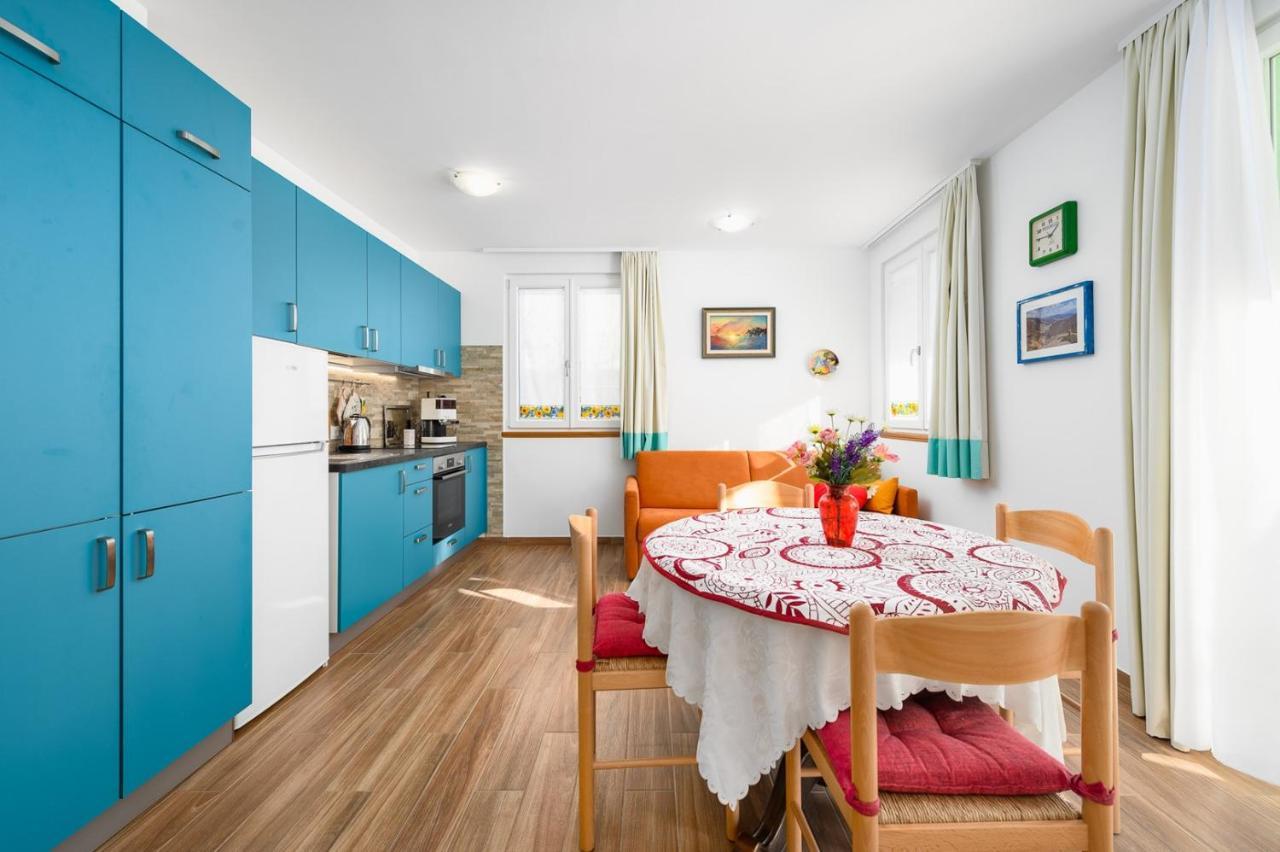 Andrea House With Apartments Умаг Экстерьер фото